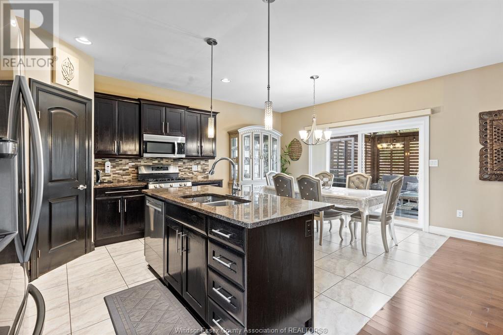 Photo 23 of 3942 Zanzibar Crescent, Windsor ON