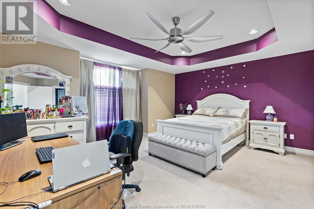 Photo 17 of 3942 Zanzibar Crescent, Windsor ON