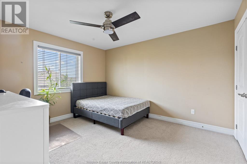 Photo 14 of 3942 Zanzibar Crescent, Windsor ON