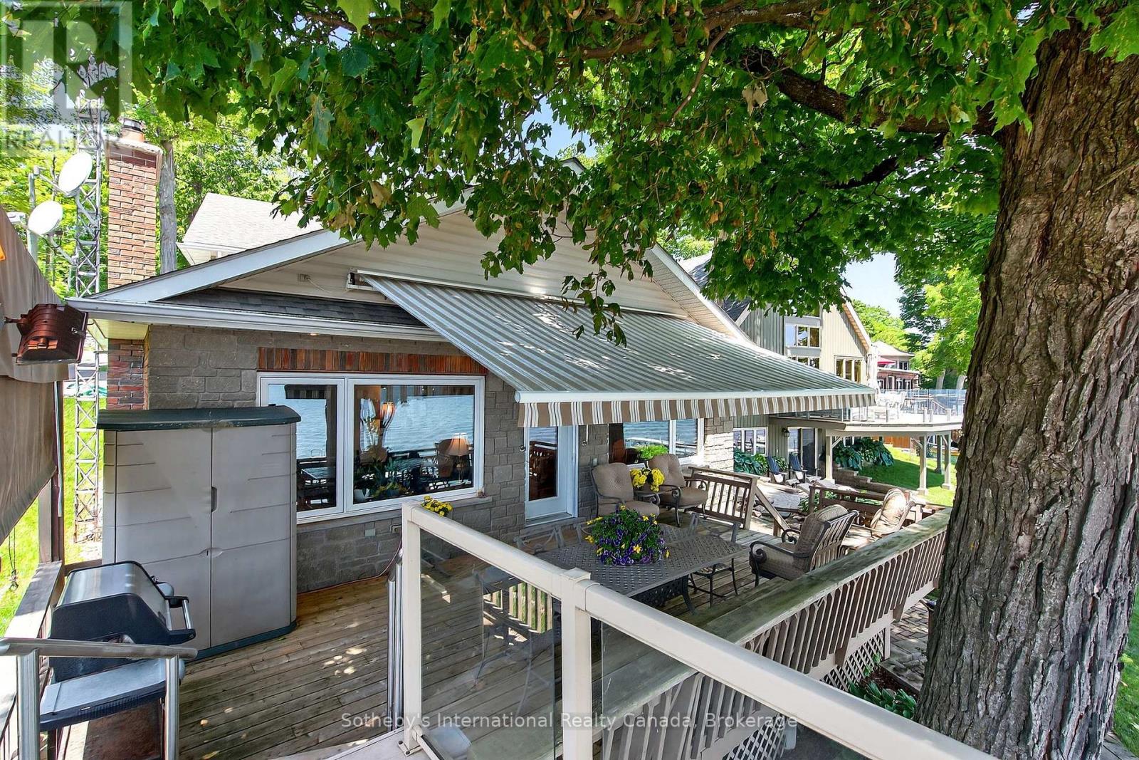 Photo 12 of 435 Mundys Bay Road, Midland ON