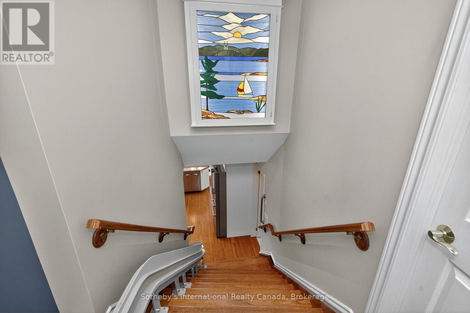 Photo 34 of 435 Mundys Bay Road, Midland ON