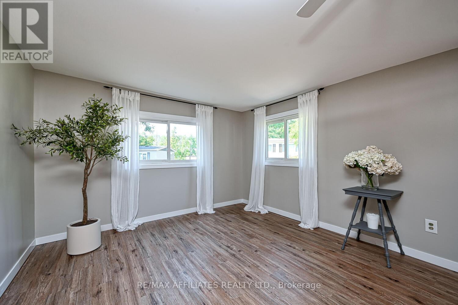 Photo 12 of 18 Cassell Lane, Rideau Lakes ON