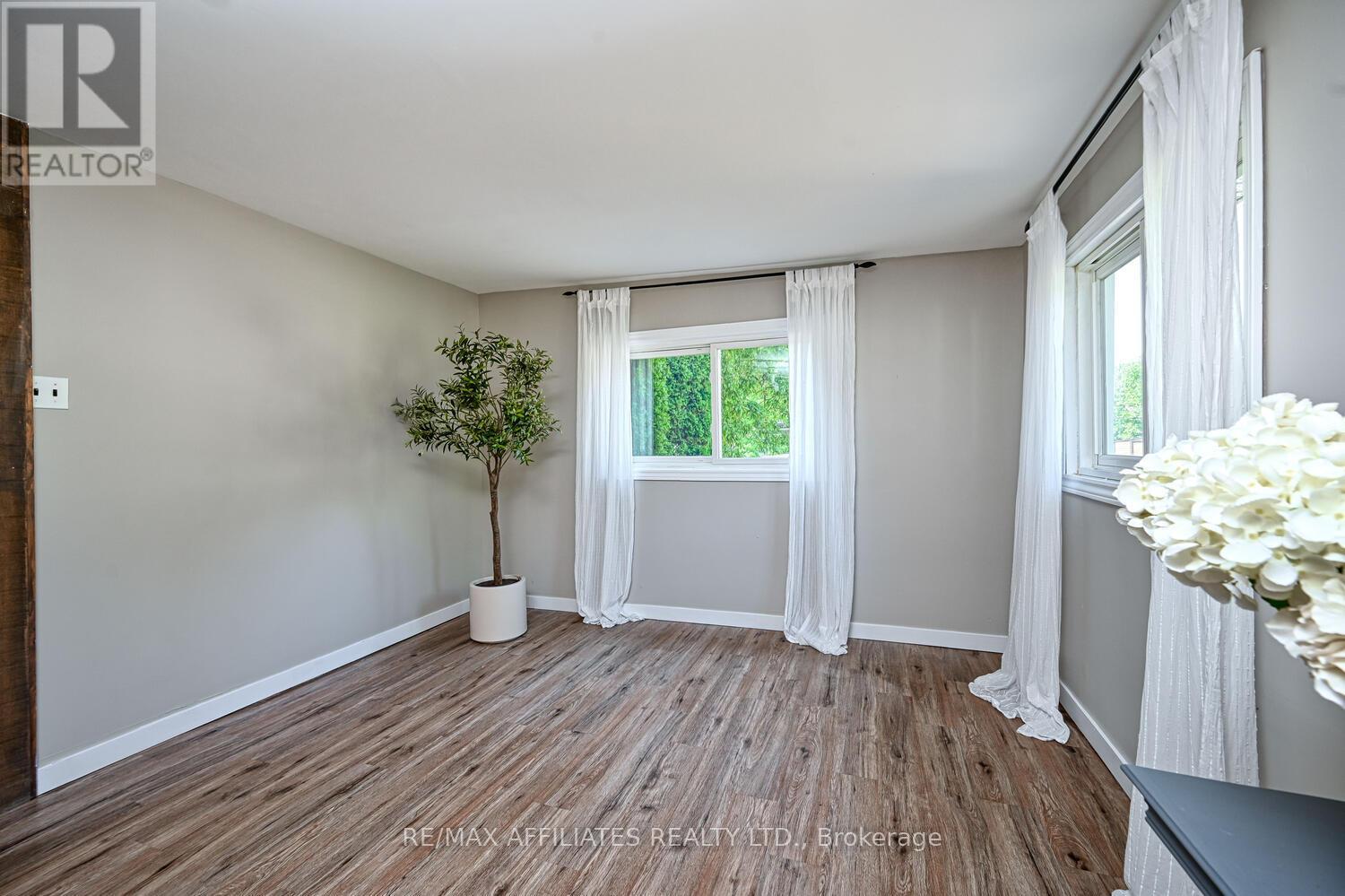 Photo 13 of 18 Cassell Lane, Rideau Lakes ON