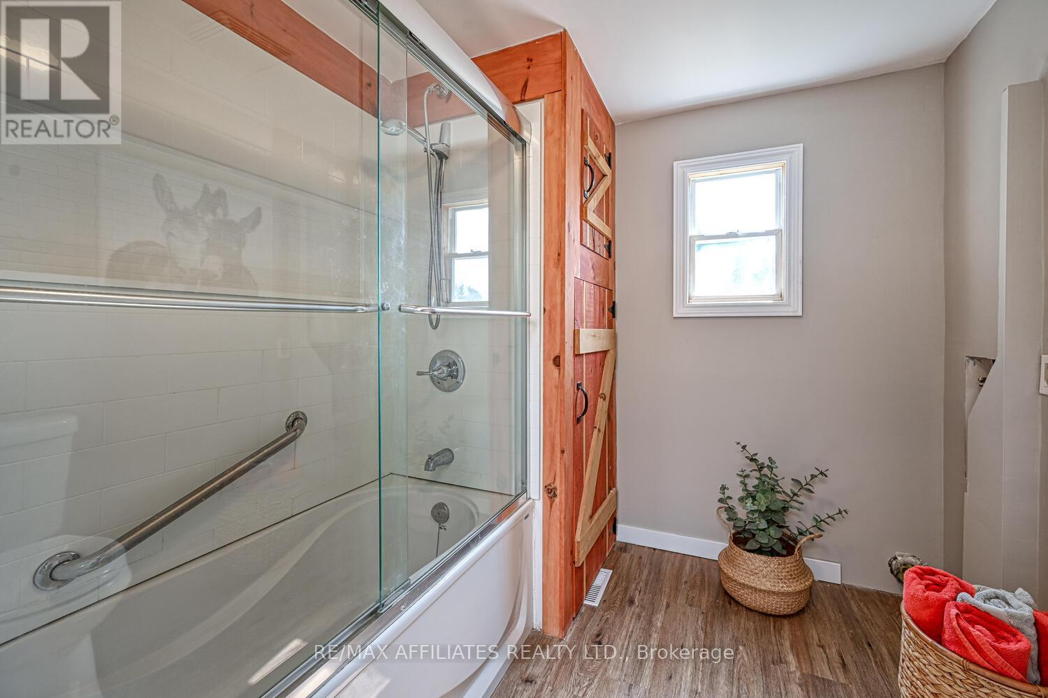 Photo 25 of 18 Cassell Lane, Rideau Lakes ON