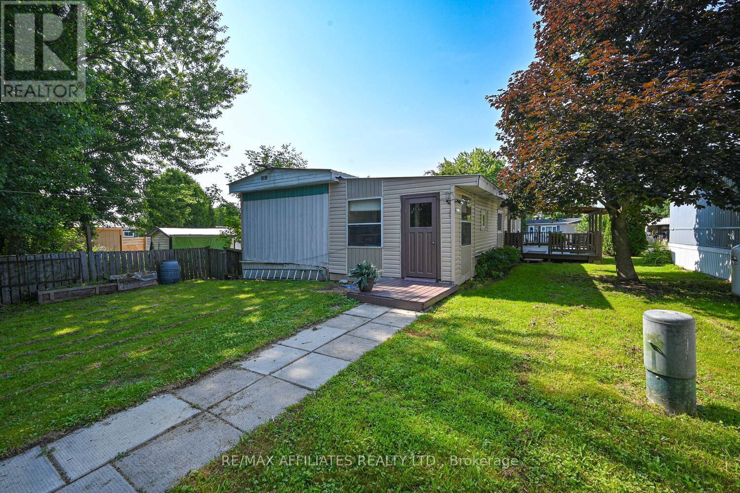 Photo 39 of 18 Cassell Lane, Rideau Lakes ON