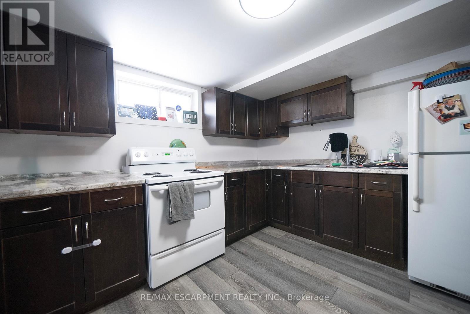 Photo 1 of 294 Darling Street, Brantford ON