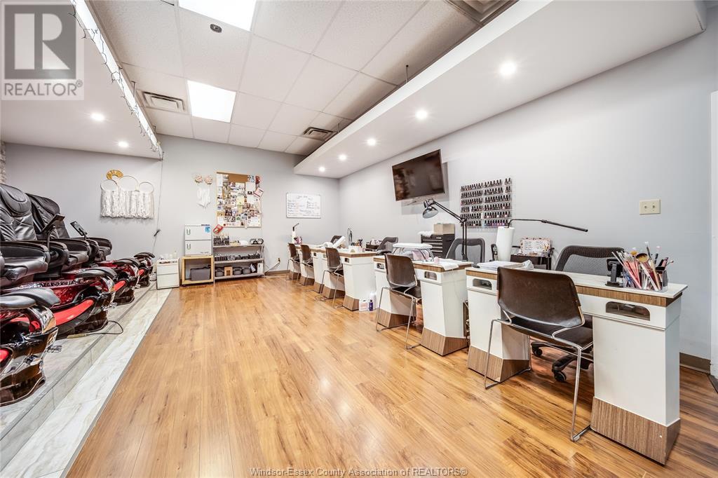 Photo 18 of 201 West Grand Boulevard, Windsor ON