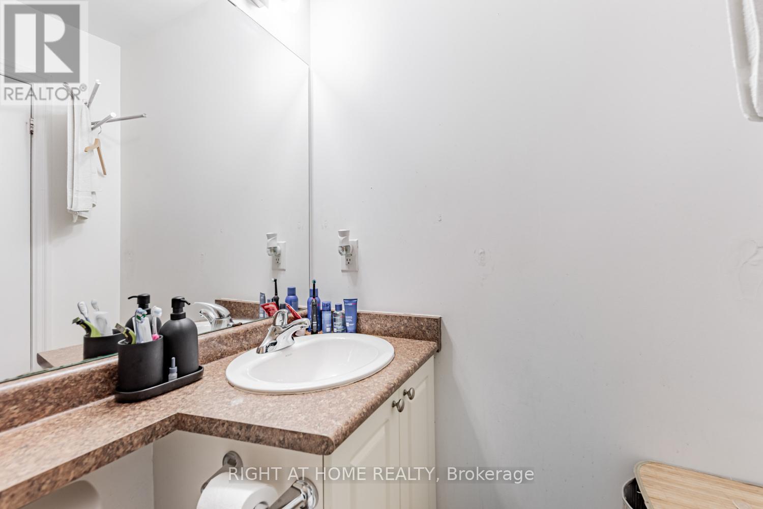 #3206 223 WEBB DRIVE - 20