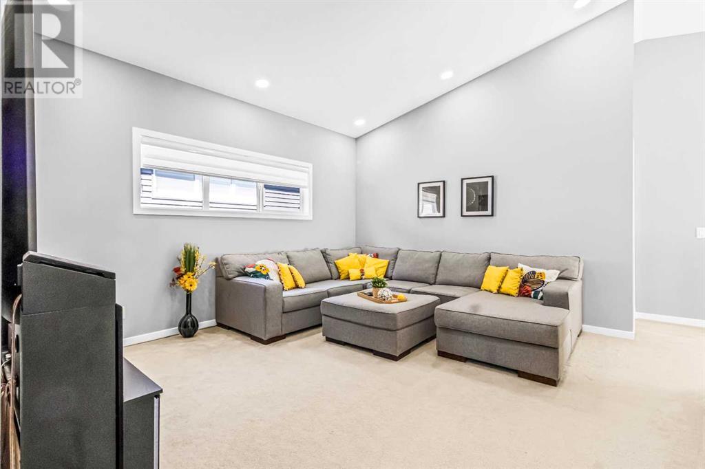 Photo 22 of 1036 Chinook Gate Heath Sw, Airdrie AB