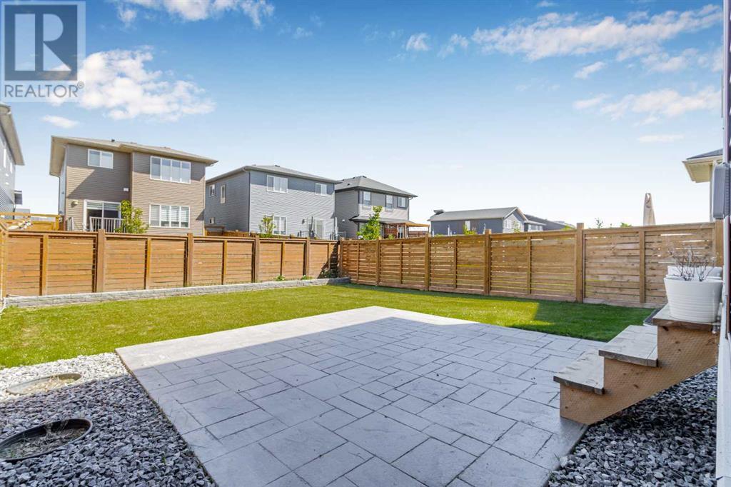 Photo 38 of 1036 Chinook Gate Heath Sw, Airdrie AB