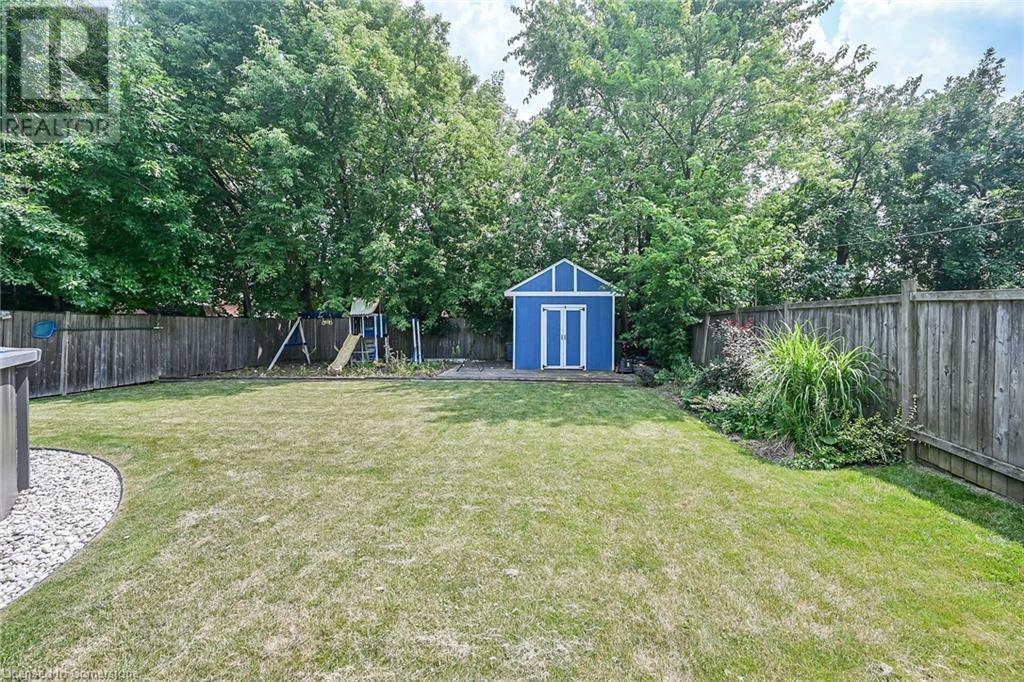 Photo 24 of 435 East 42nd Street, Hamilton ON