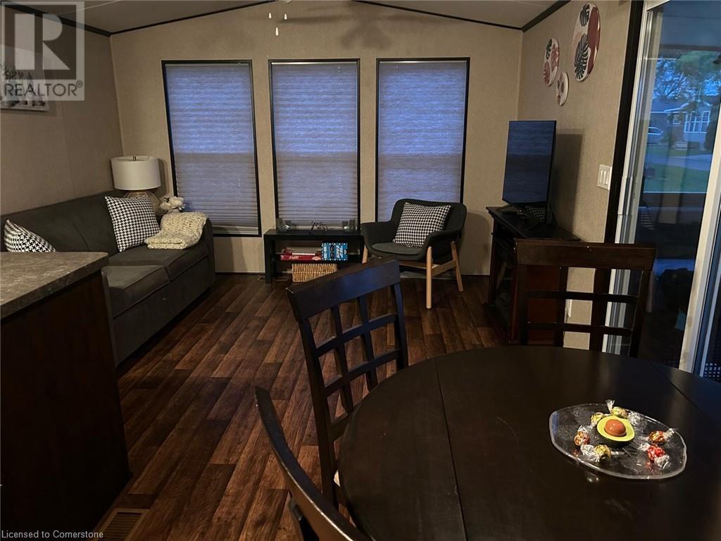 Photo 11 of 1501 Line 8 Road Unit 520, Niagaraonthelake ON