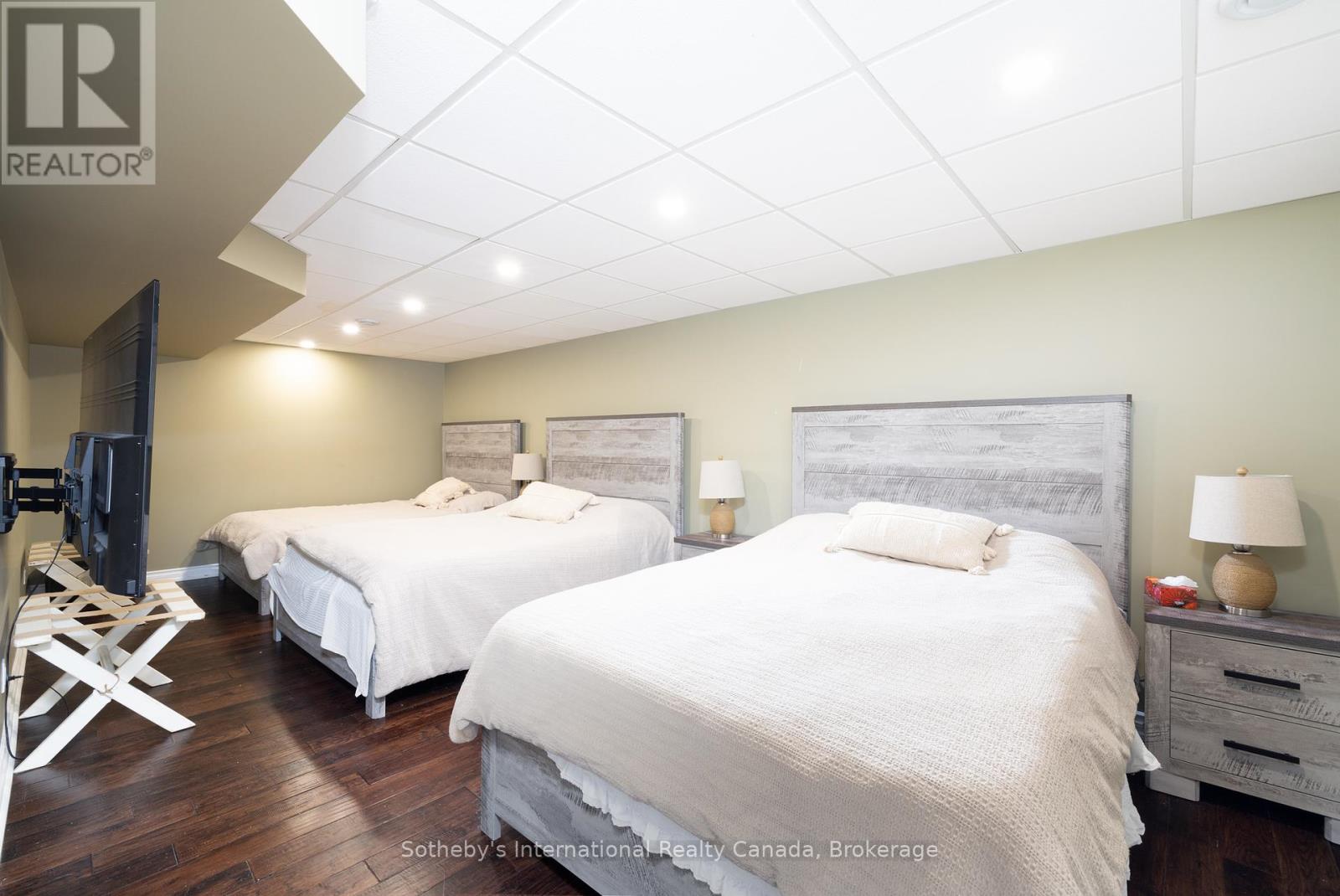 Photo 7 of 1010 Ransbury Road, Muskoka Lakes ON