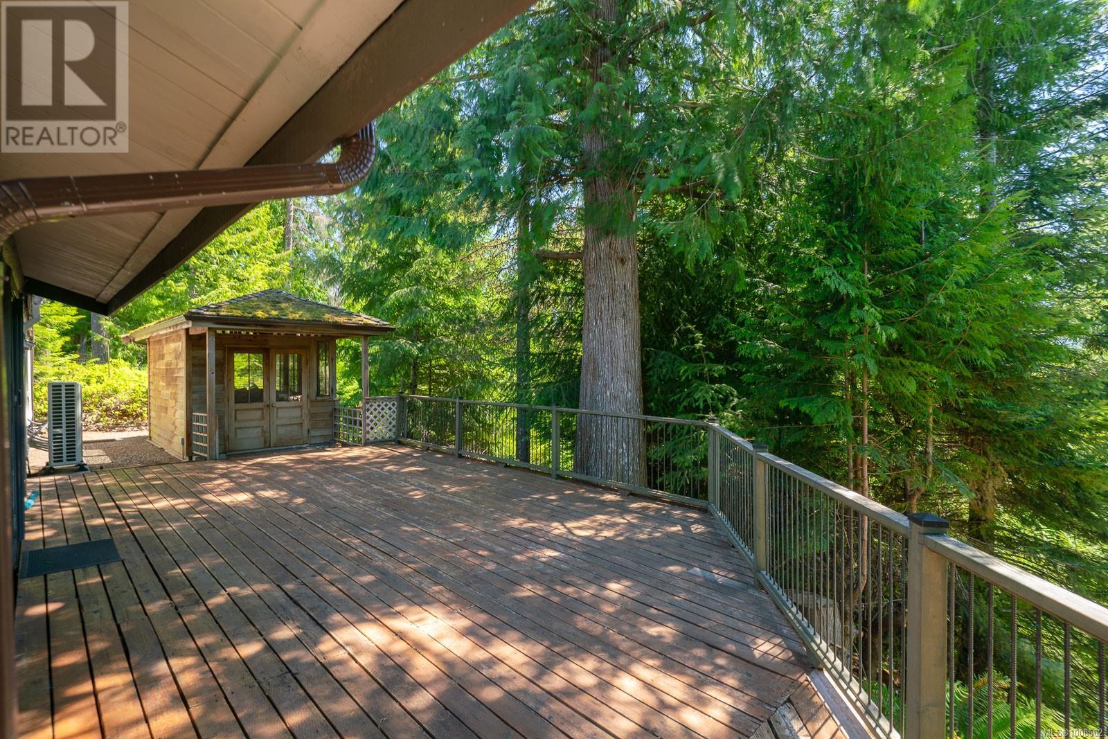 Photo 23 of 300 304 Deer Rd, Lake Cowichan BC