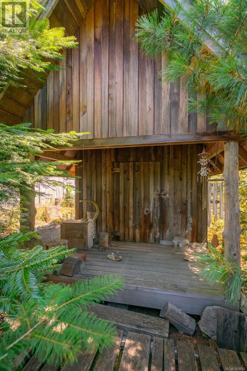 Photo 48 of 300 304 Deer Rd, Lake Cowichan BC