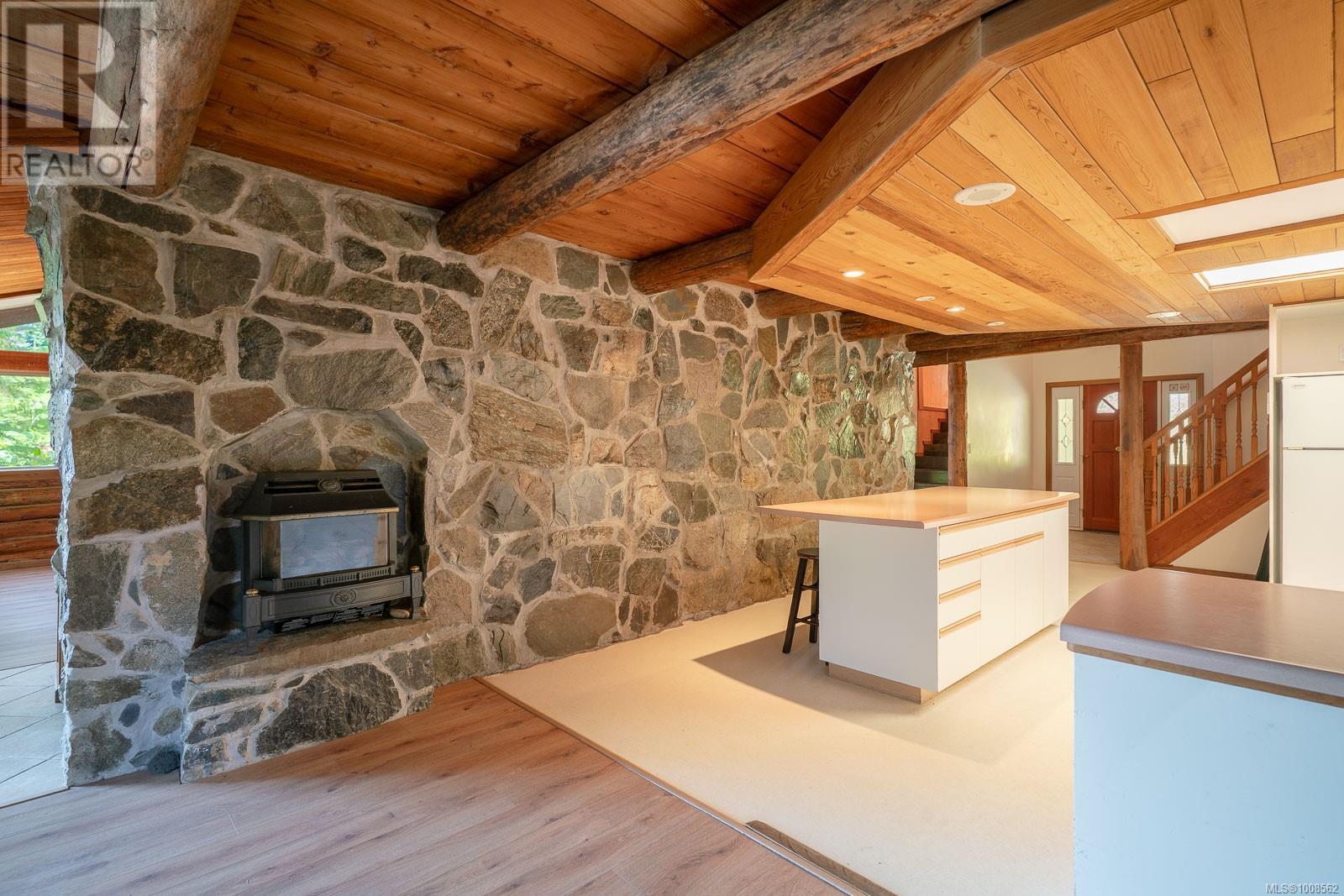 Photo 41 of 300 304 Deer Rd, Lake Cowichan BC
