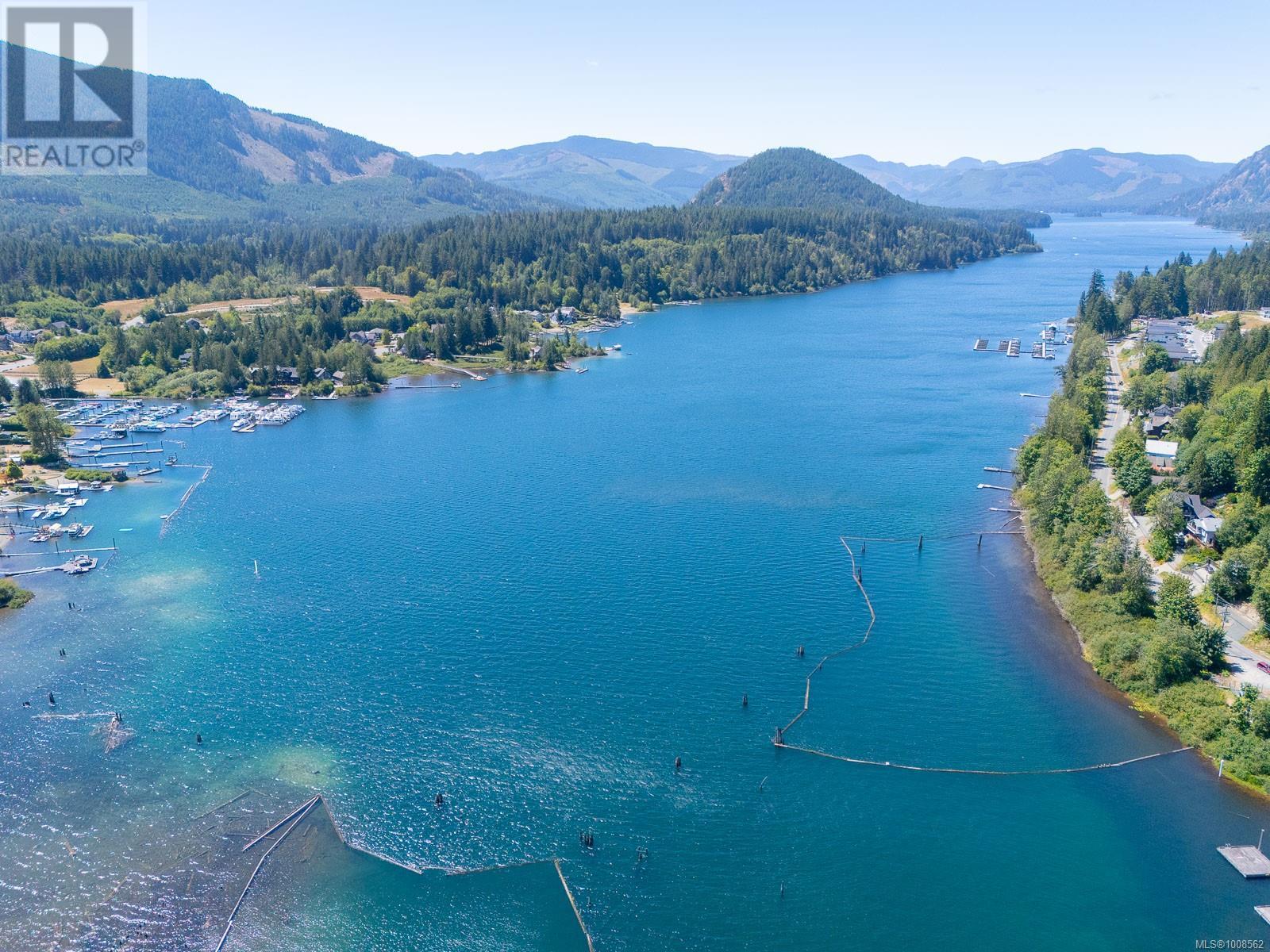 Photo 19 of 300 304 Deer Rd, Lake Cowichan BC