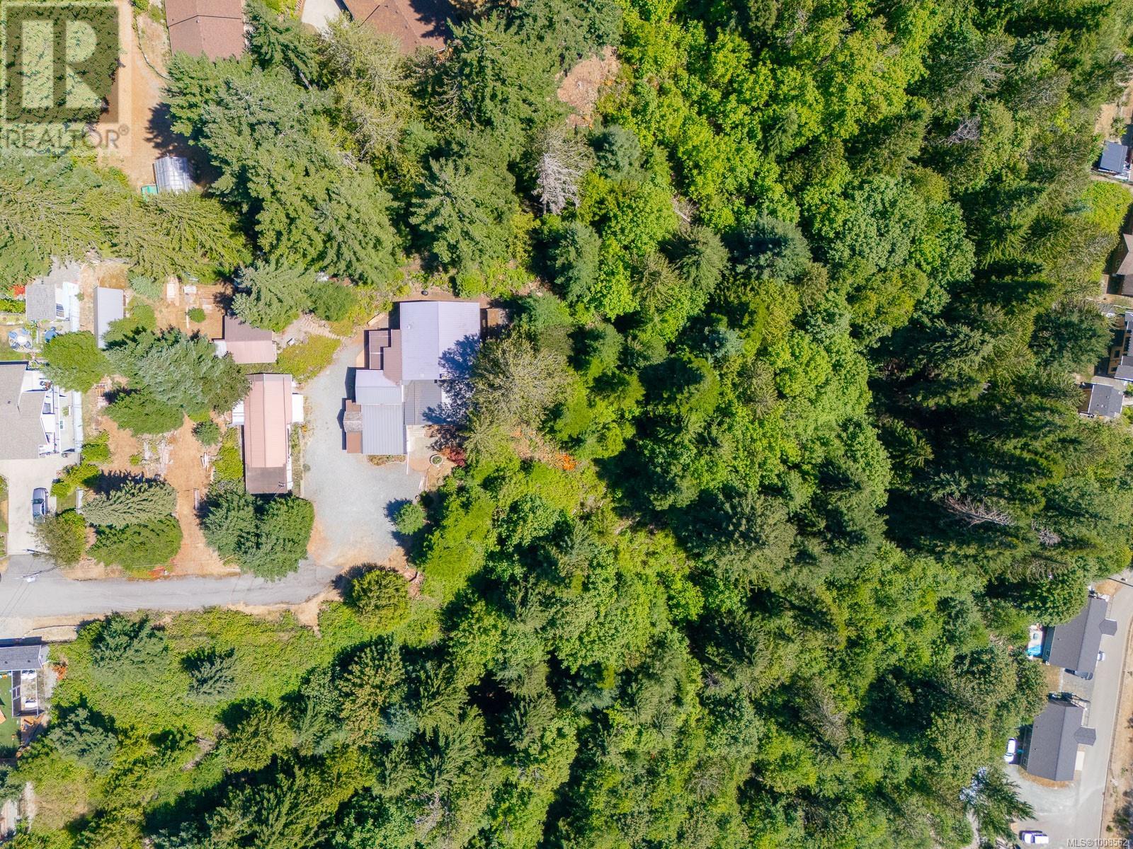 Photo 6 of 300 304 Deer Rd, Lake Cowichan BC