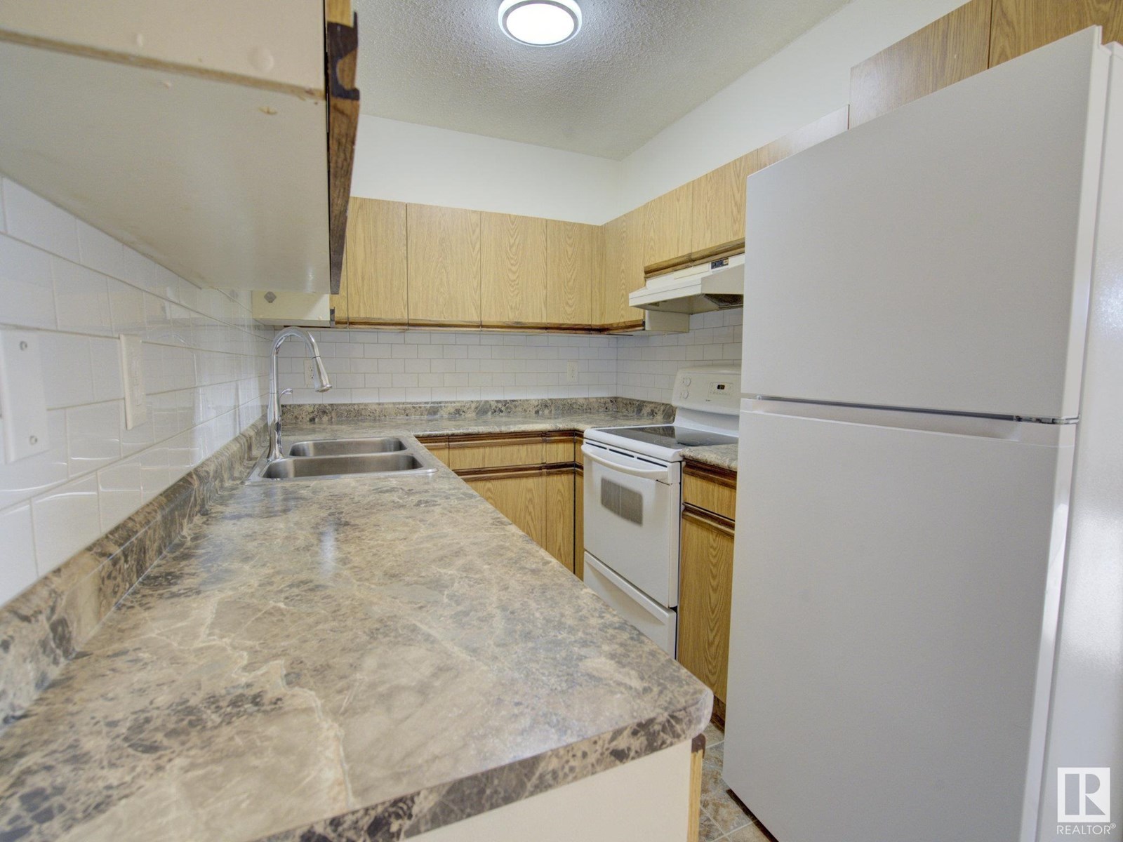 Photo 14 of 304 41 Akins Drive, St Albert AB