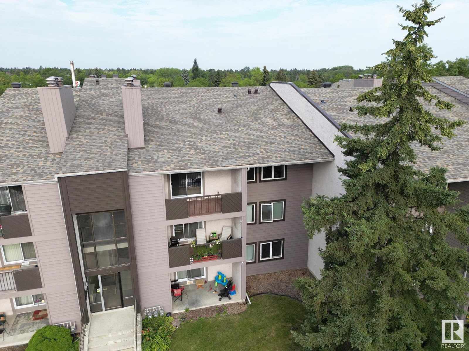 Photo 10 of 304 41 Akins Drive, St Albert AB