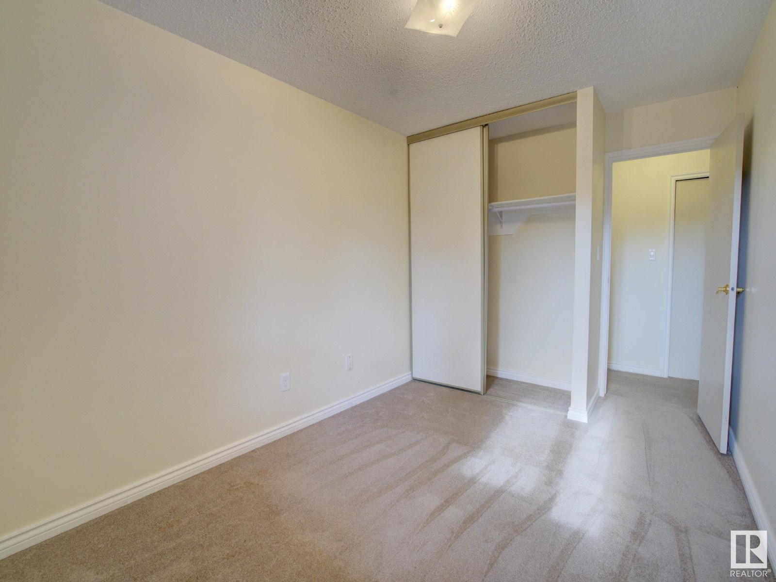 Photo 7 of 304 41 Akins Drive, St Albert AB