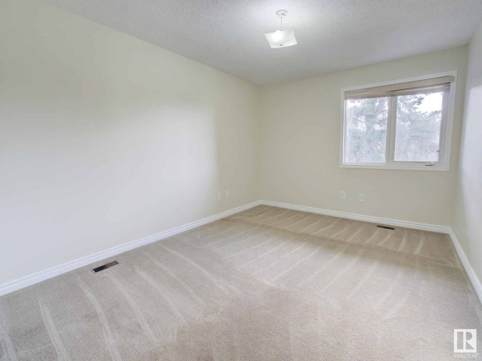 Photo 2 of 304 41 Akins Drive, St Albert AB