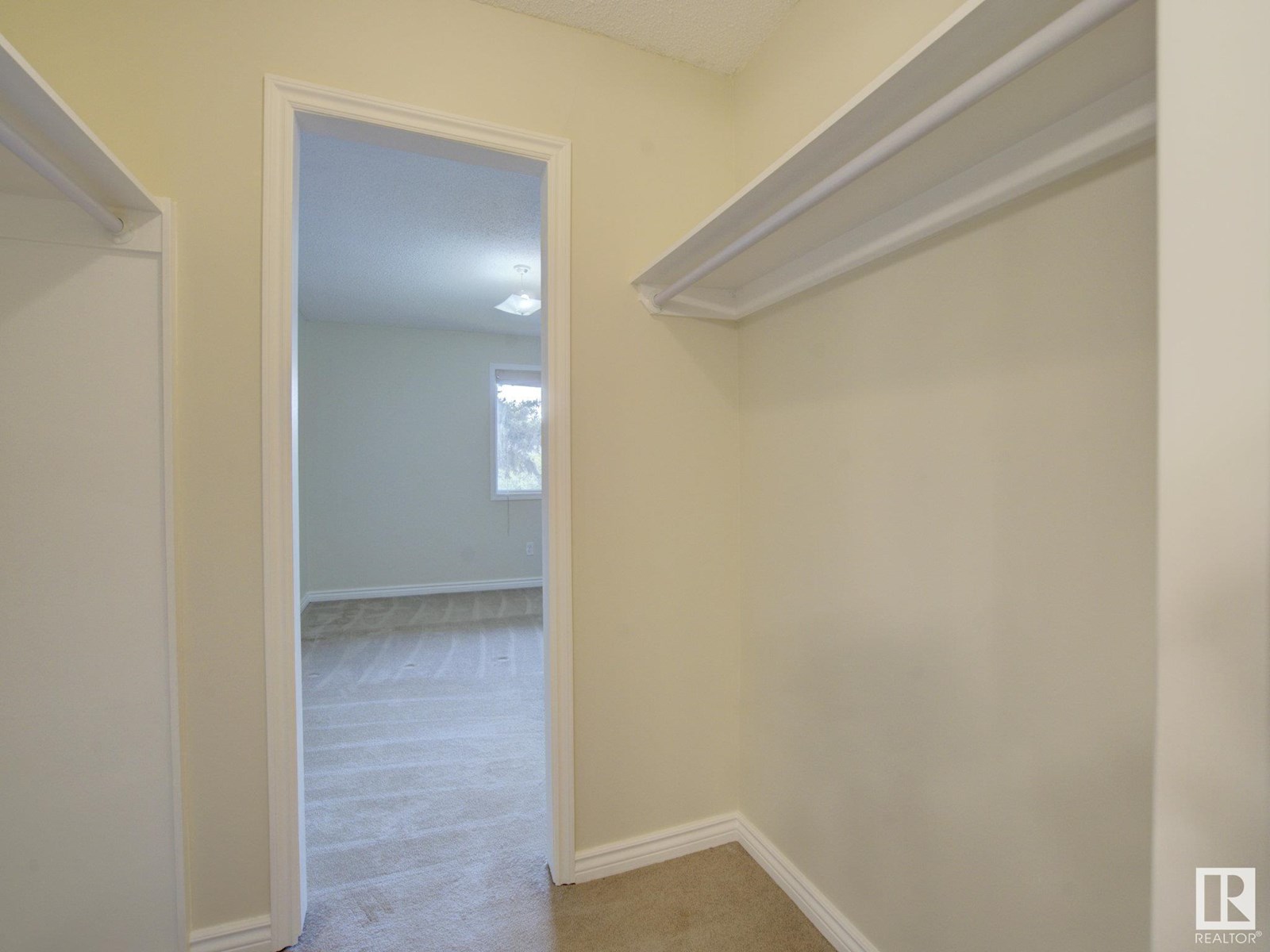 Photo 38 of 304 41 Akins Drive, St Albert AB