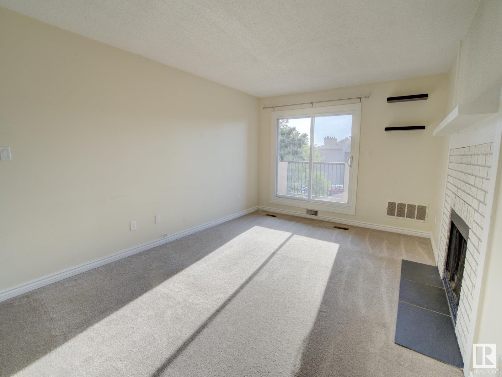 Photo 33 of 304 41 Akins Drive, St Albert AB