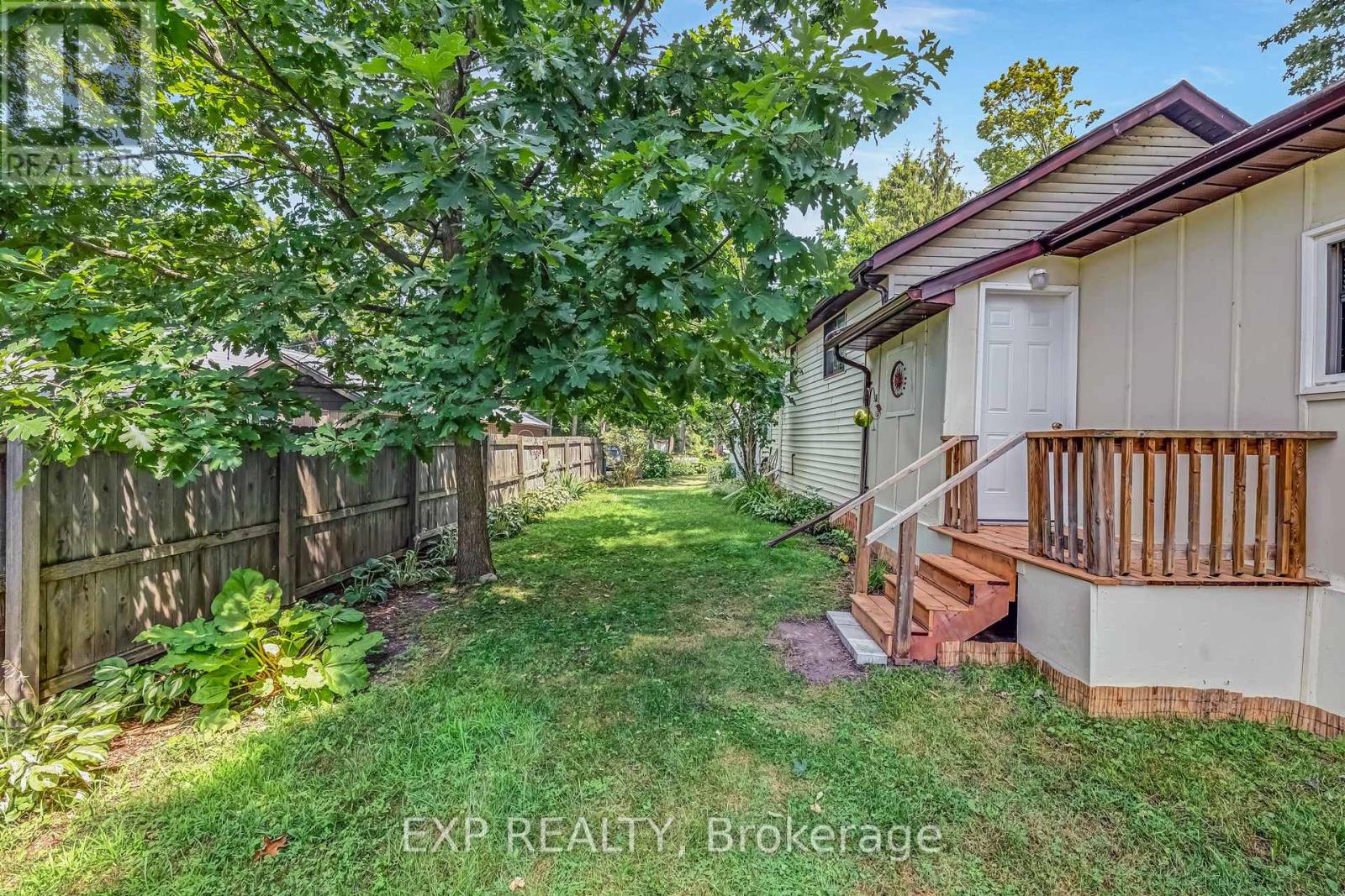 Photo 50 of 77 Seventh Street, Brock ON
