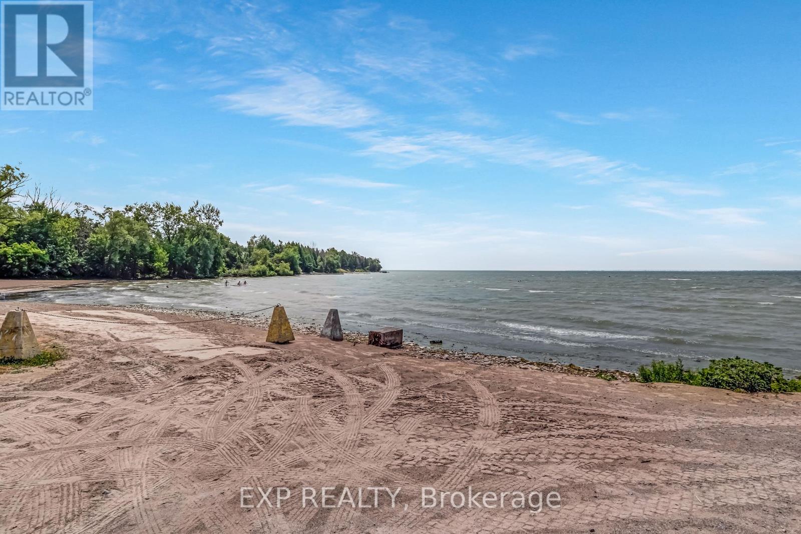 Photo 46 of 77 Seventh Street, Brock ON