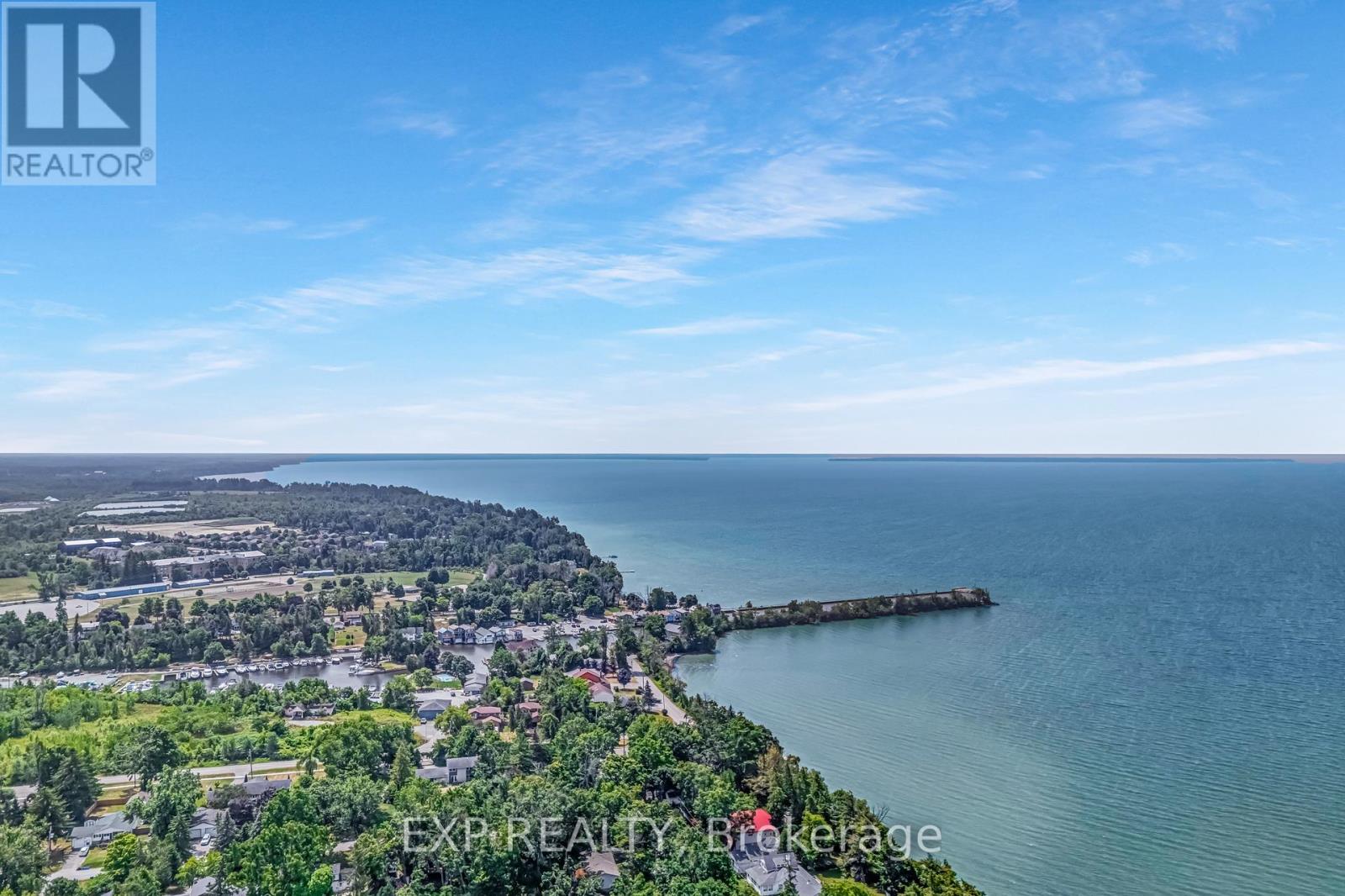 Photo 34 of 77 Seventh Street, Brock ON