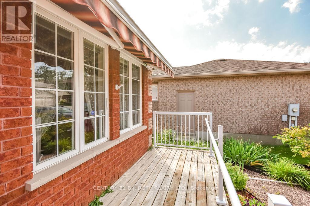 Photo 35 of 26 Johnson Street, Orillia ON