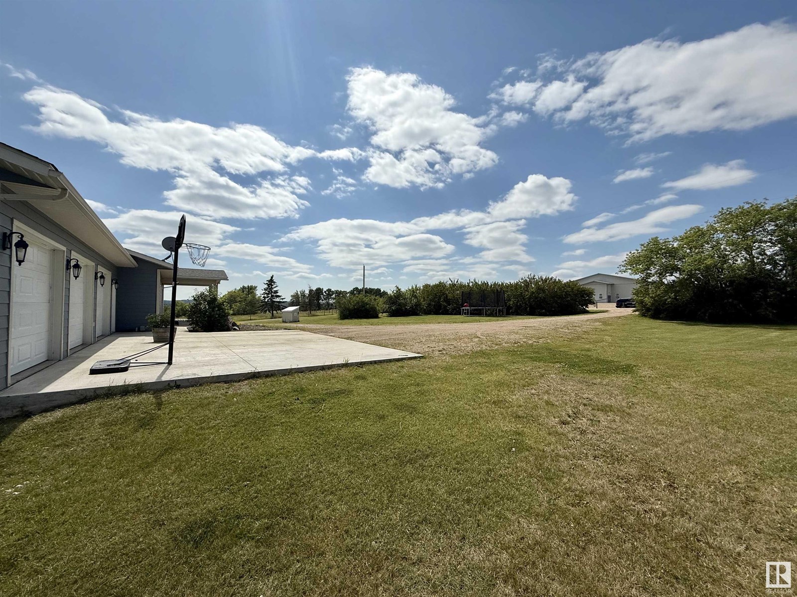 Photo 9 of Sw 28 54 11 W 4, Rural Two Hills County AB