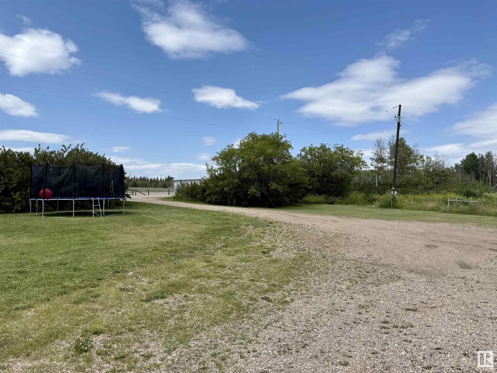 Photo 7 of Sw 28 54 11 W 4, Rural Two Hills County AB