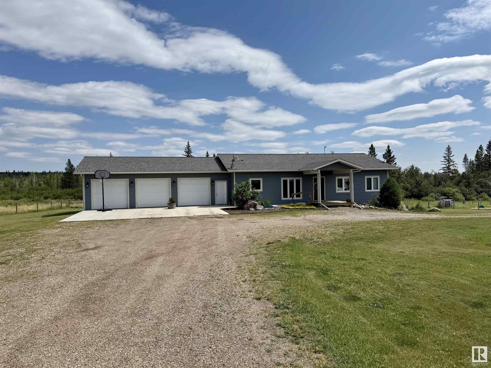 Photo 2 of Sw 28 54 11 W 4, Rural Two Hills County AB