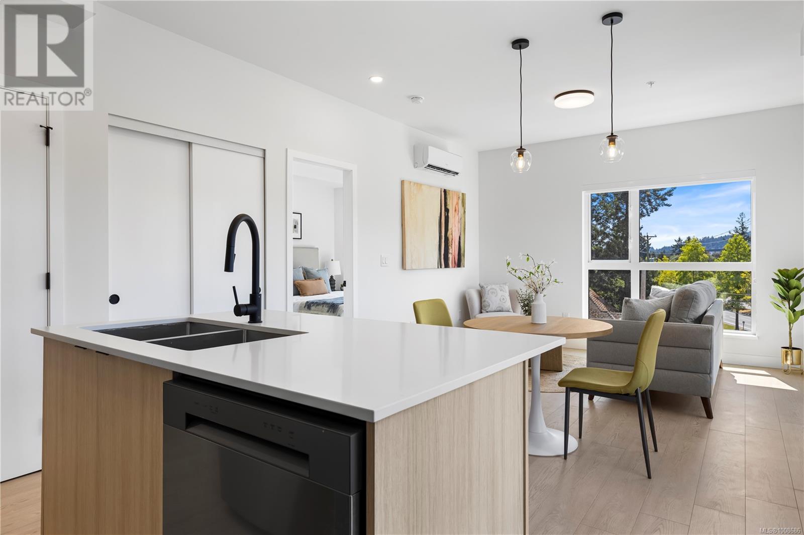 Photo 15 of 404 2629 Millstream Rd, Langford BC