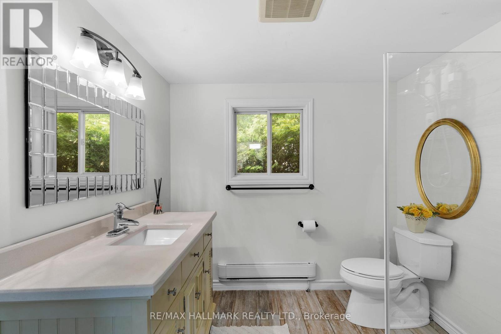 Photo 19 of 95 Lake Avenue, Ramara ON