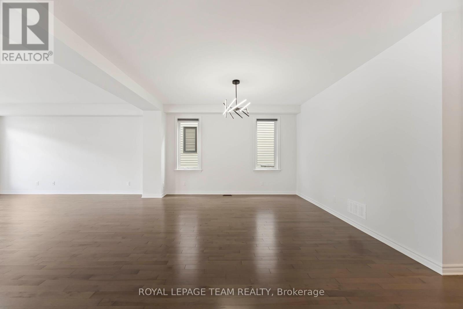 Photo 28 of 1010 Brian Good Avenue, Ottawa ON