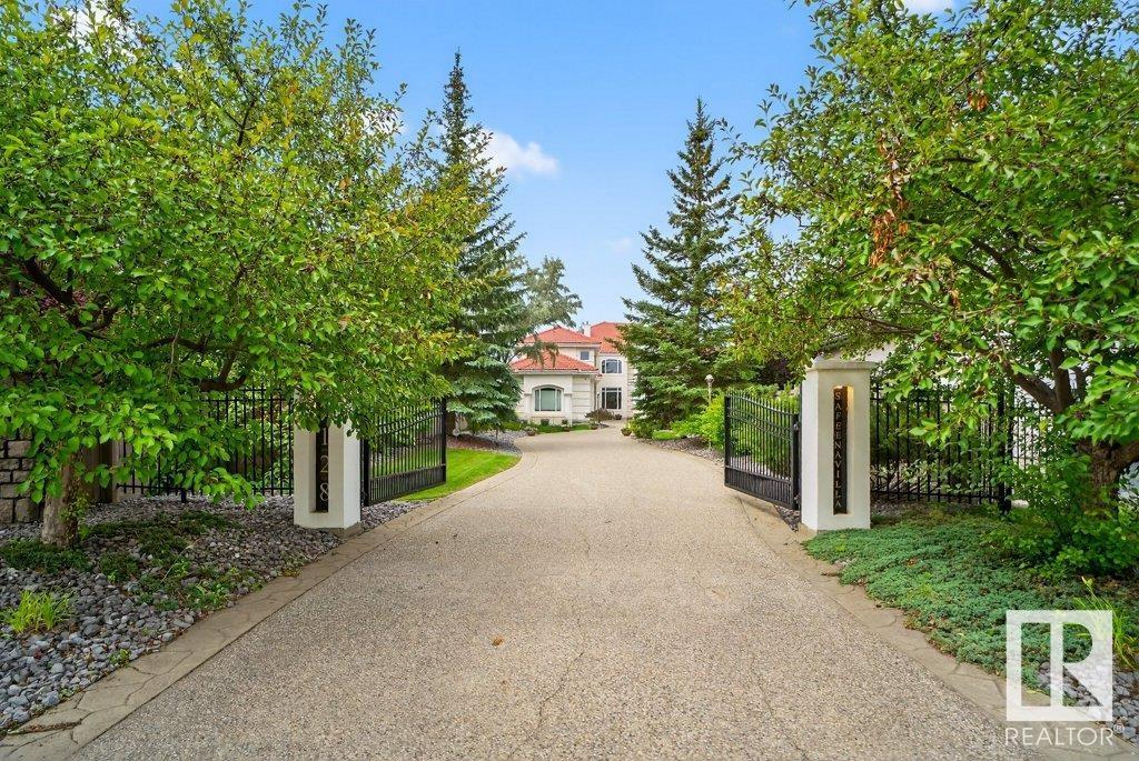 Photo 32 of 1128 119 St Nw, Edmonton AB