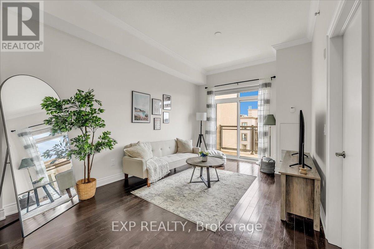 Photo 13 of 819 2486 Old Bronte Road, Oakville ON