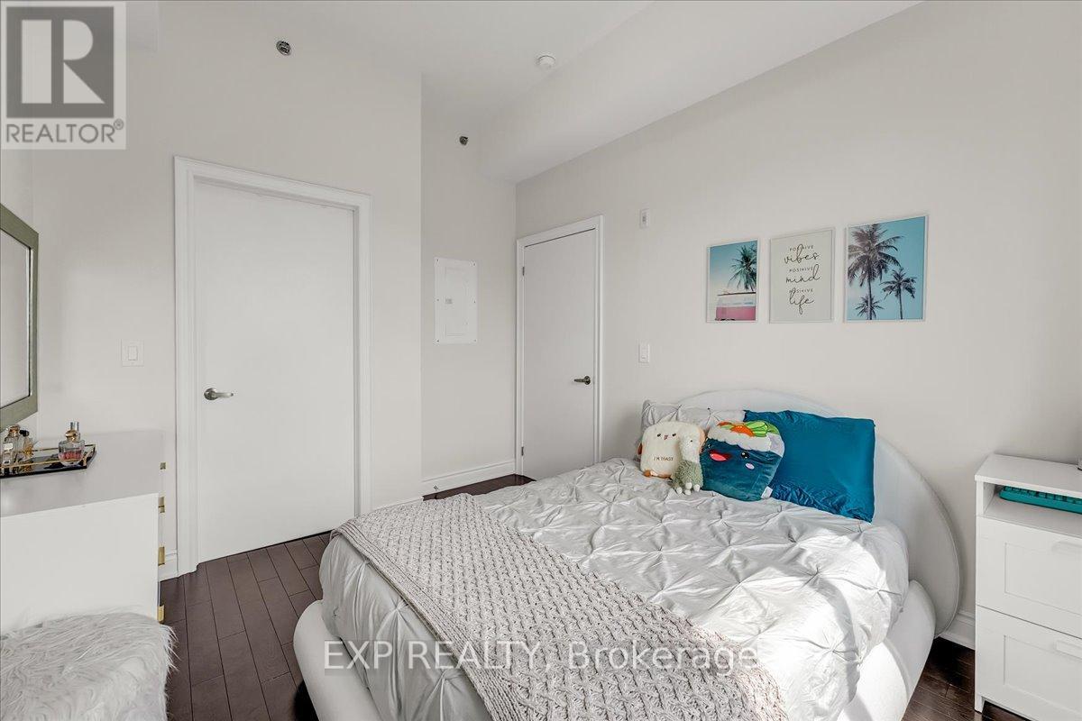 Photo 19 of 819 2486 Old Bronte Road, Oakville ON