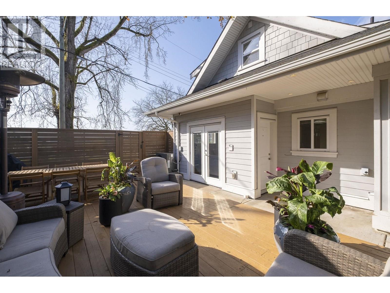 Photo 4 of 3217 Matapan Crescent, Vancouver BC