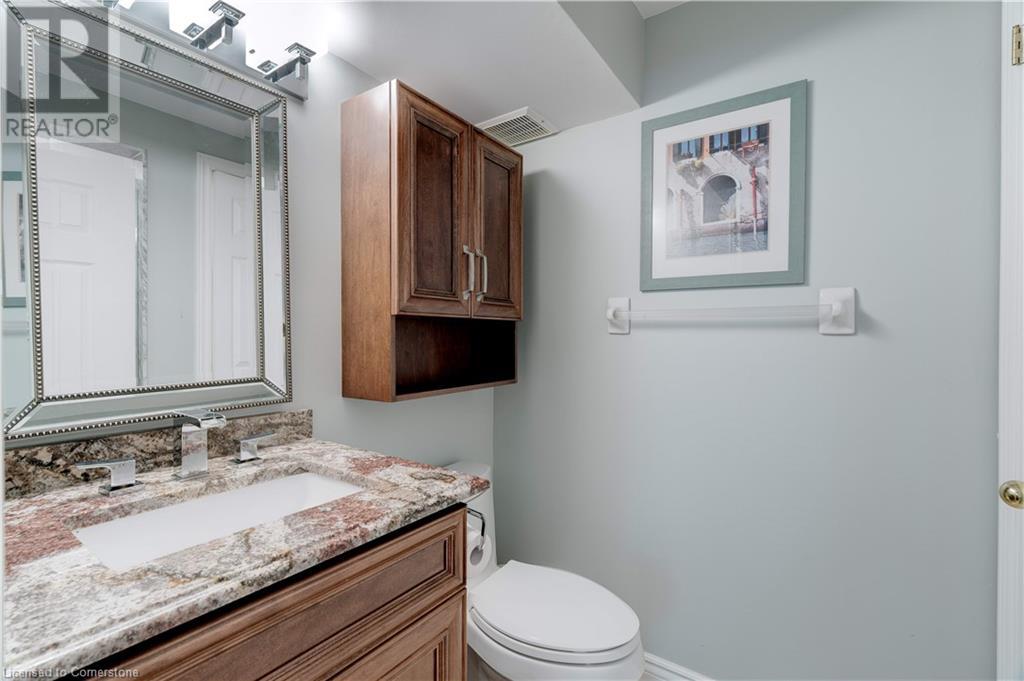 Photo 28 of 2151 Walkers Line Unit 19, Burlington ON