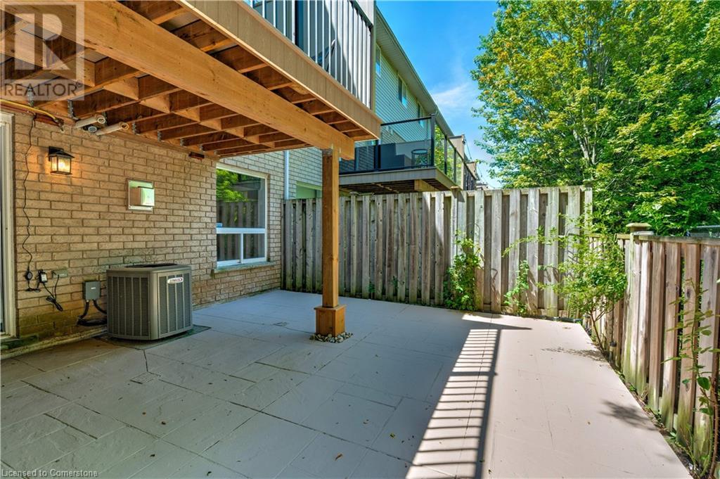 Photo 33 of 2151 Walkers Line Unit 19, Burlington ON