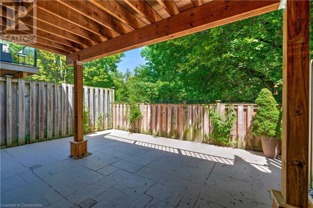 Photo 31 of 2151 Walkers Line Unit 19, Burlington ON