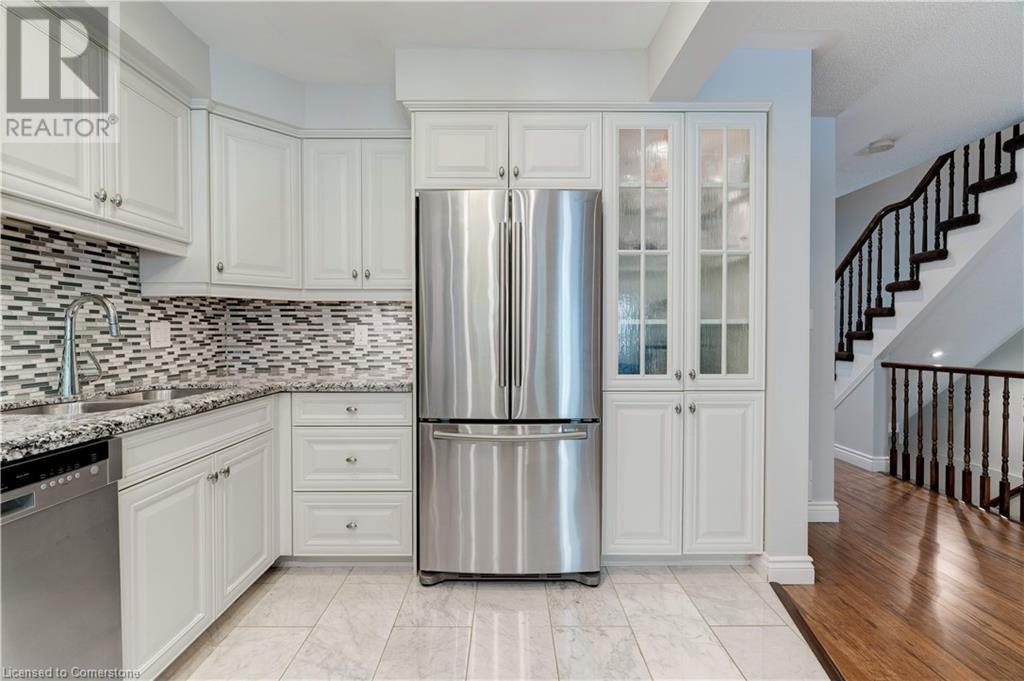Photo 7 of 2151 Walkers Line Unit 19, Burlington ON