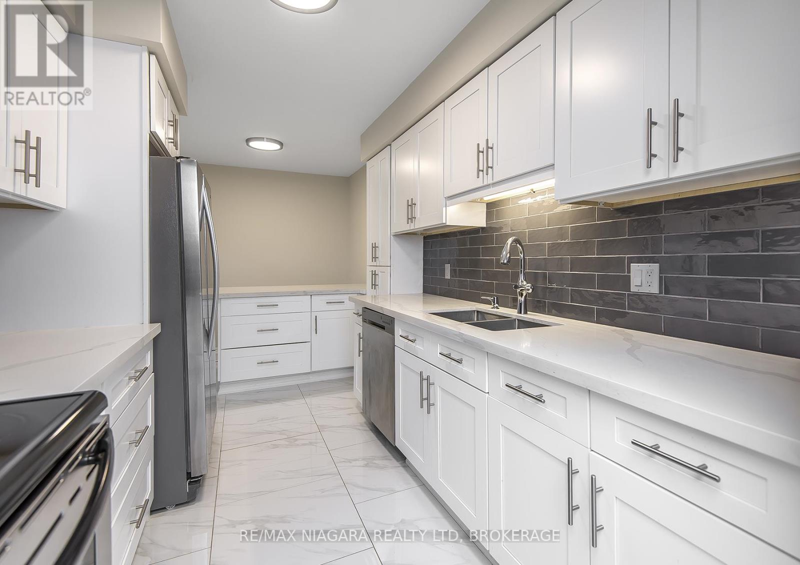 Photo 12 of 1 1616 Pelham Street, Pelham ON