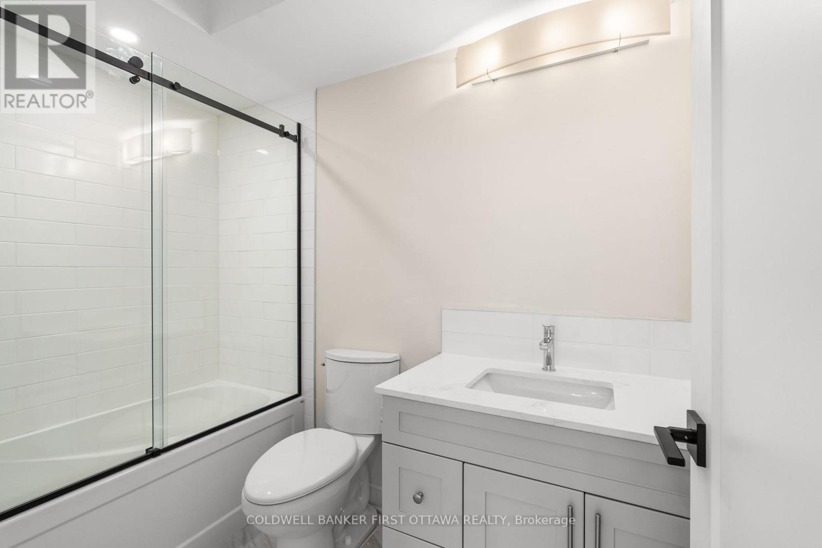 Photo 7 of B 279 Enclave Walk, Ottawa ON