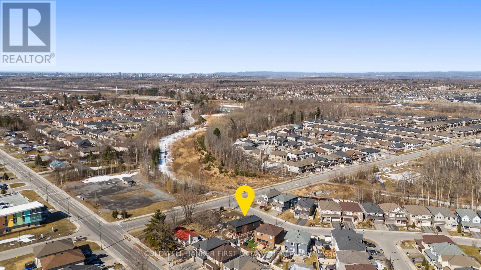 Photo 10 of B 279 Enclave Walk, Ottawa ON
