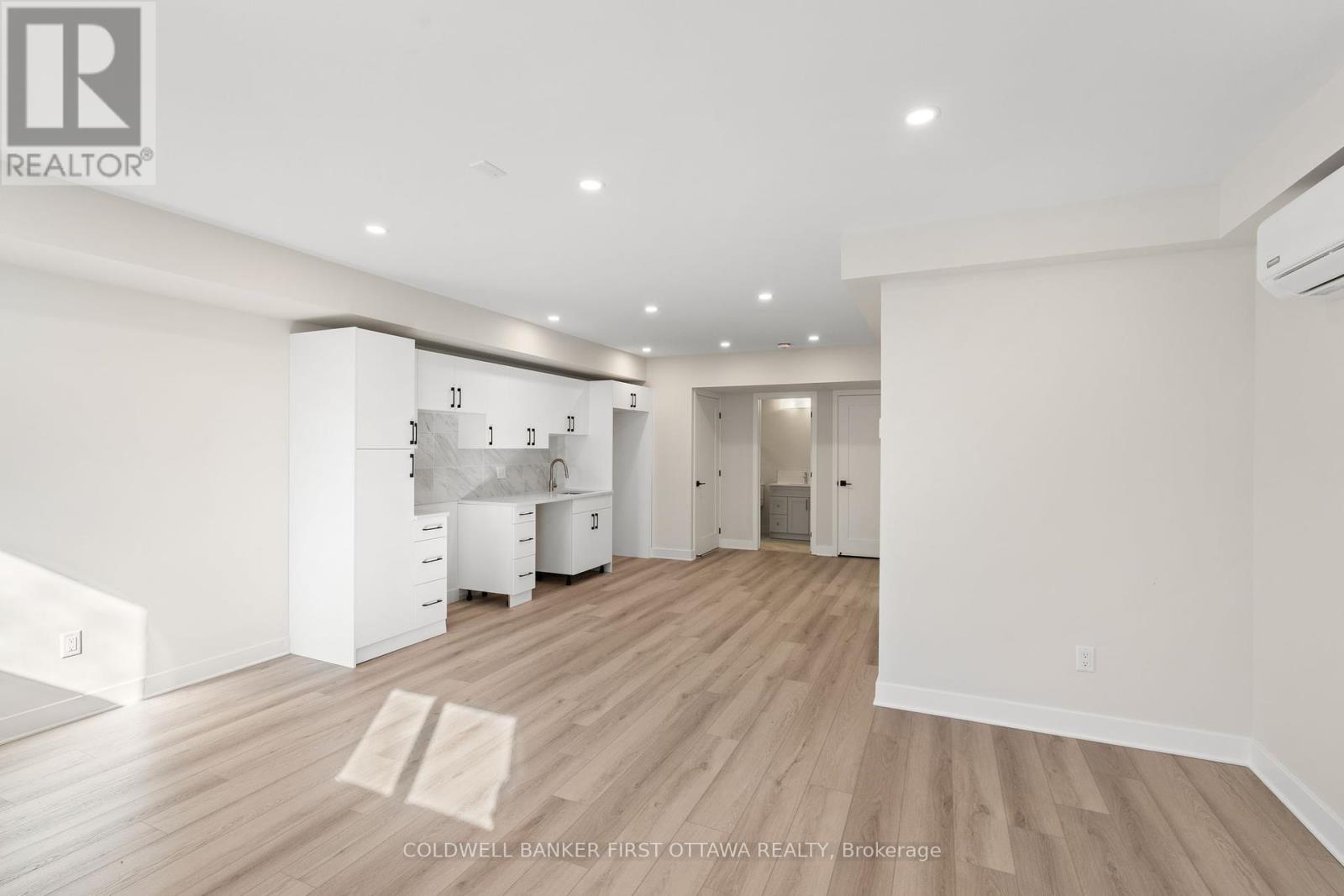 Photo 14 of B 279 Enclave Walk, Ottawa ON